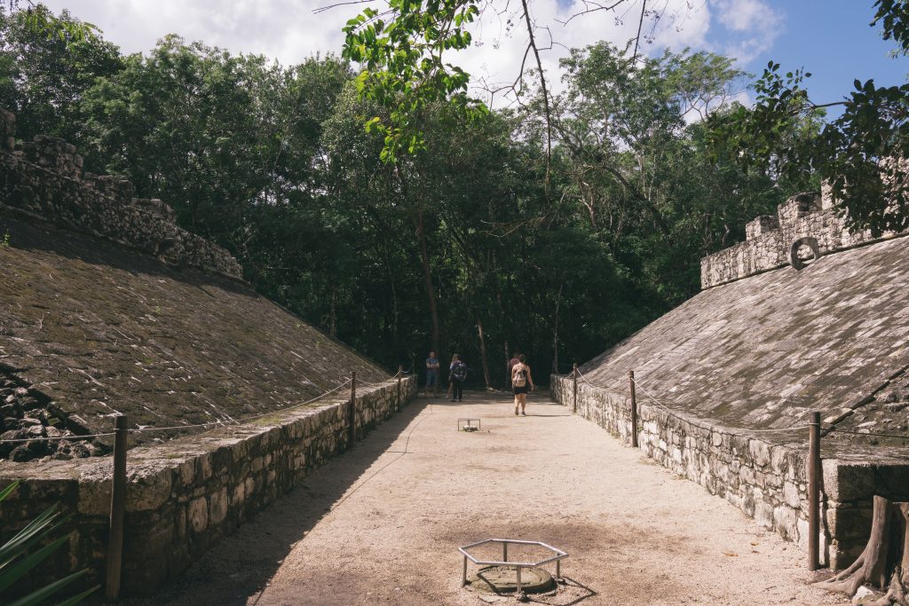 game-ball-of-mayas-in-the-city-of-coba